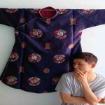 Áo ngũ thân thời Nguyễn trở về trong đời sống giới trẻ Việt