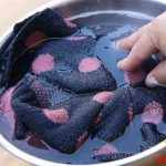 Nằm lòng những cách giặt áo len không bị giãn & bị xù ngay tại nhà