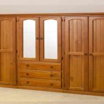 14 mẫu tủ quần áo gỗ tự nhiên 6 cánh đáng được cân nhắc