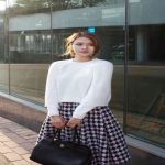 Cách mix áo len với chân váy dài mùa đông đẹp nhất chuẩn fashionista