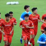 9 cầu thủ U23 Việt Nam lên ĐTQG: HLV Park Hang-seo xen canh gối vụ
