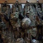 Mỹ mua phải lô áo giáp Trung Quốc không chống được đạn