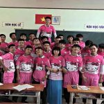 Chọn luôn áo lớp màu hồng Hello Kitty, teen Vĩnh Long thể hiện độ ‘chơi lầy’