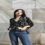 Muôn vàn kiểu biến tấu áo sơmi của sao Việt: người làm áo trễ vai, người diện thành chiếc váy