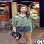 Tuyển tập áo sơ mi nữ màu xanh rêu cực đẹp cho người nấm lùn hè 2018