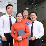 Mẫu Đồng Phục Ngân Hàng Sacombank Đẹp – Sang Trọng