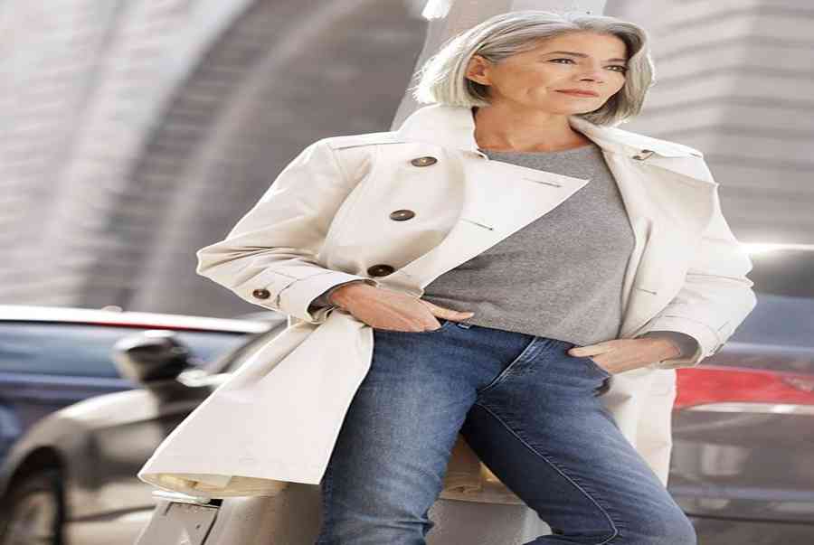 Thời trang tuổi 40: Mặc gì cho sang trọng và tinh tế?