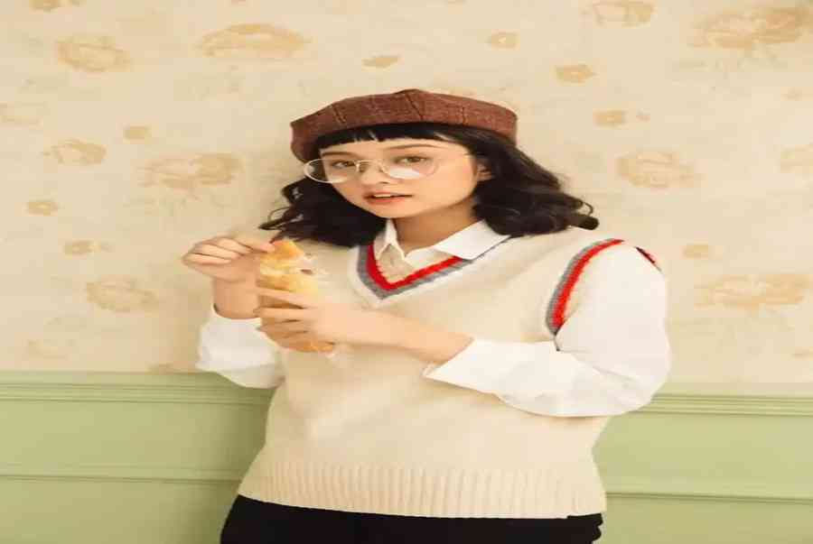 Học lỏm 5 cách phối đồ với áo gile len nữ của những Ulzzang xứ Hàn – BlogAnChoi