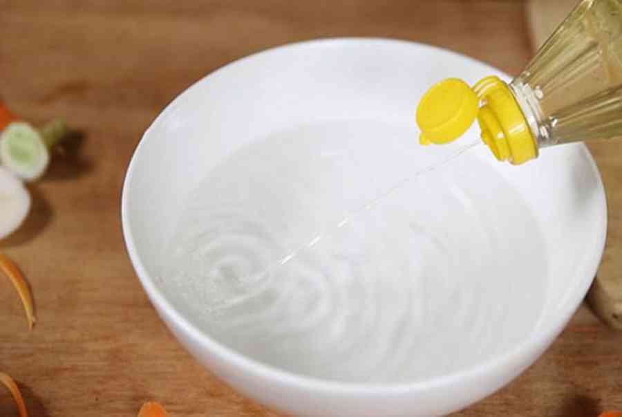 Đây là cách “cứu” quần áo bị lem màu nhanh nhất nếu bạn lỡ cho quần áo các màu vào giặt chung một chỗ