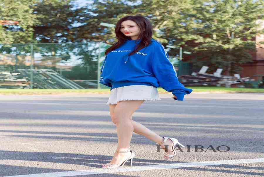 Áo Hoodie là gì? 15 cách phối đồ với áo Hoodie cực chất | BD Research – Khoa học và đời sống