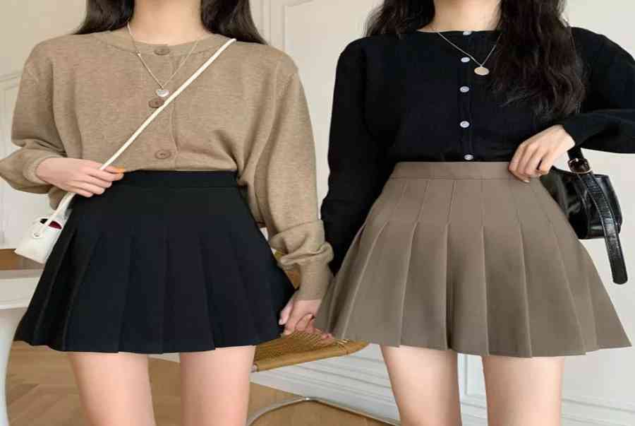 10 Cách Mix Đồ Với Chân Váy Xếp Ly Ngắn Chuẩn Stylist Cho Quý Cô