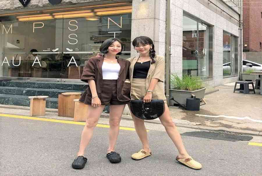 Basic tee là gì? 20 cách mix với áo basic tee “chất lừ” cho nam nữ | BD Research – Khoa học và đời sống | Thoitrangviet247