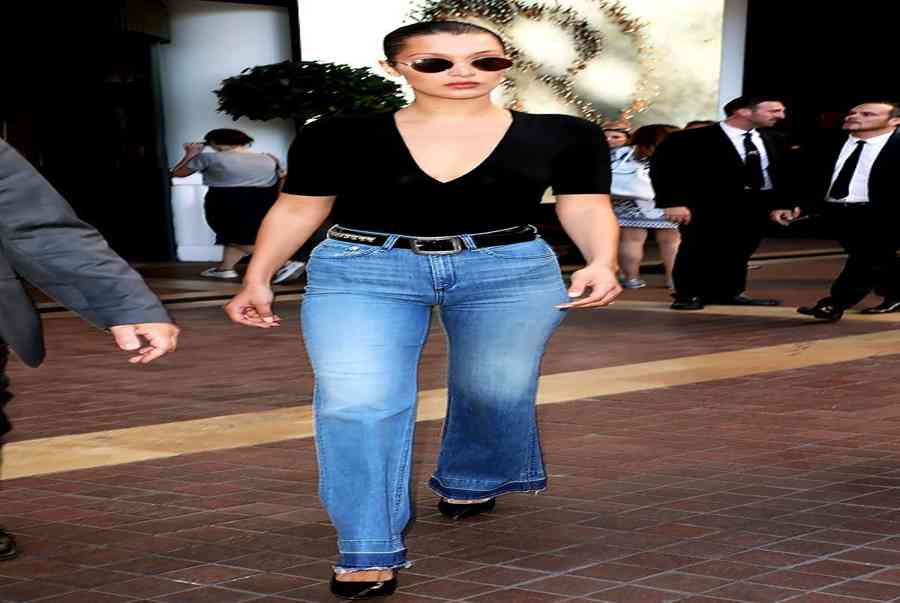Sành sỏi 5 cách phối quần jean ống loe như Fashionista chính hiệu