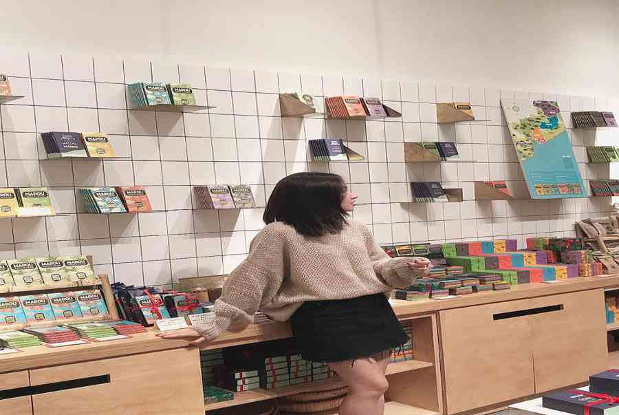 Áo sweater là gì? 15 cách phối đồ với áo sweater cho mùa đông năm nay | BD Research – Khoa học và đời sống