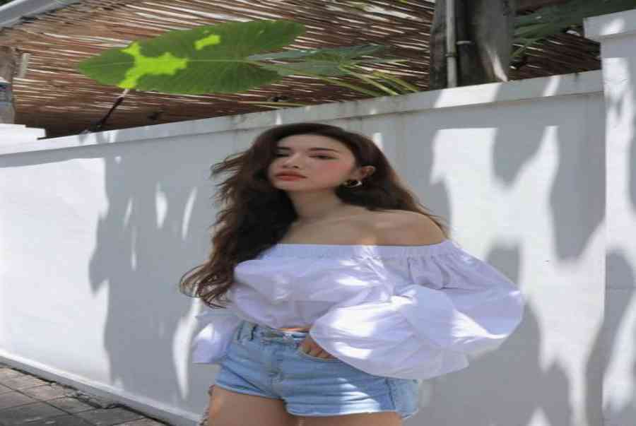 Cách phối đồ cho cô nàng vai thô & bắp tay to tự tin khoe dáng