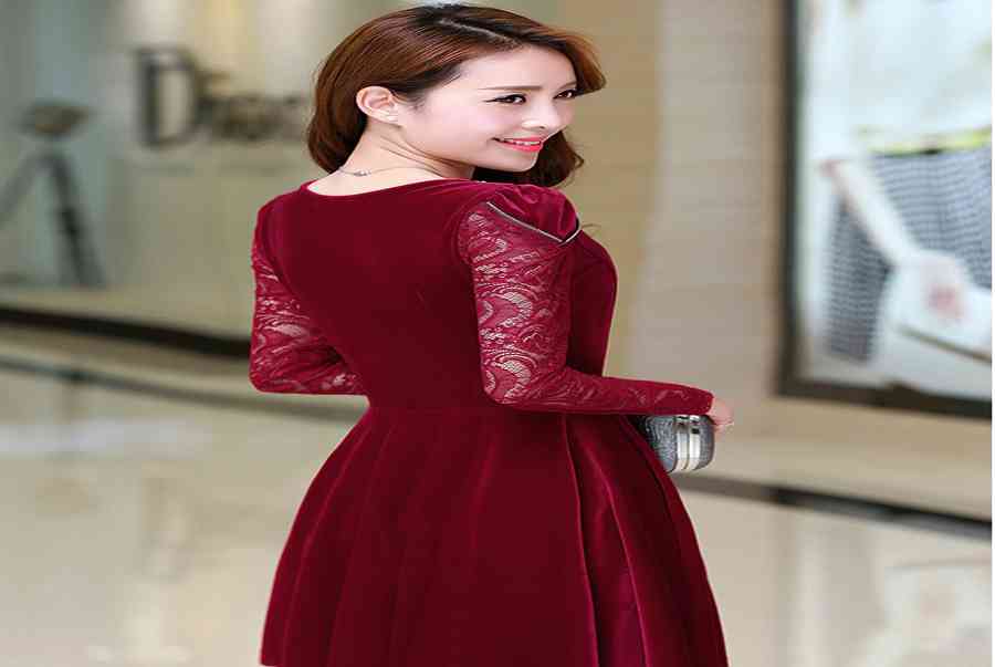 Mẫu váy nhung đỏ đẹp – Vẻ đẹp tiềm ẩn không thể cưỡng lại