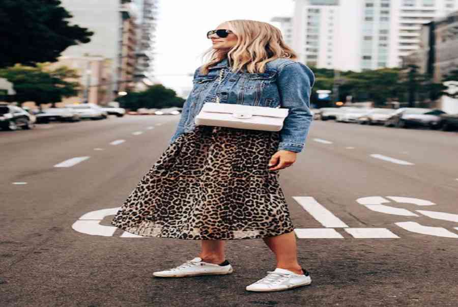 Top 10 cách mix đồ thời thượng và cá tính nhất cho phái đẹp cùng áo khoác jean