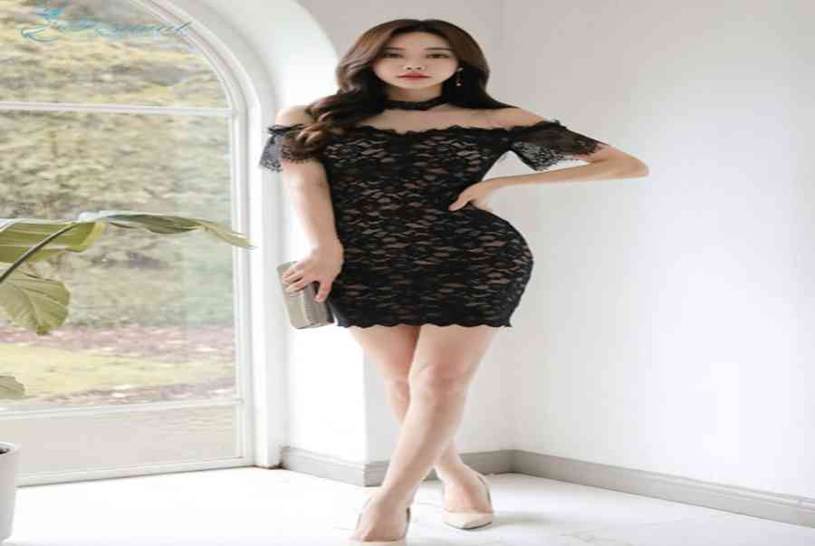 Các kiểu váy đầm công sở mùa hè hot nhất và trẻ trung nhất dành cho các cô nàng