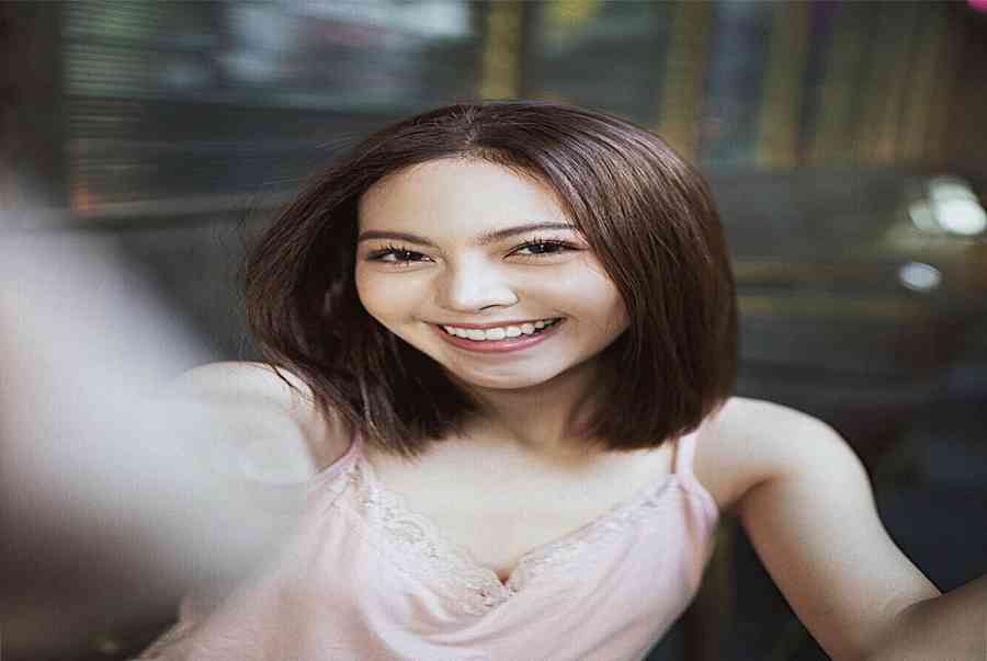 Những kiểu tóc xinh đẹp dành cho gương mặt tròn, bầu bĩnh – Báo Giáo dục và Thời đại Online