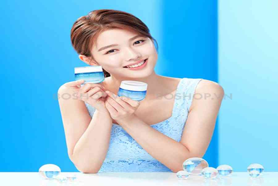 Bật mí 5 kem dưỡng ẩm cho da dầu vào mùa hè tốt bạn nên dùng