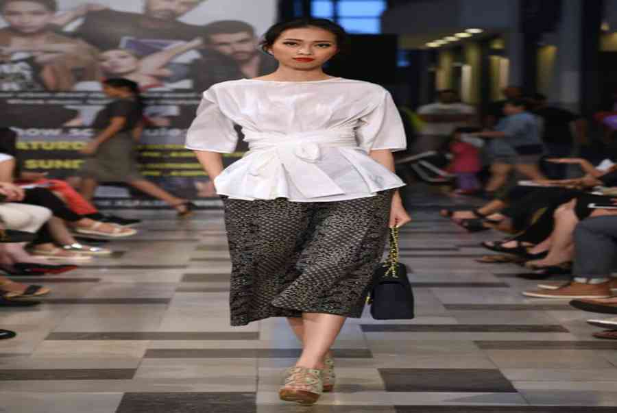 Mách bạn phối áo sơ mi với quần ống rộng và muôn vàn phong cách độc đáo khác