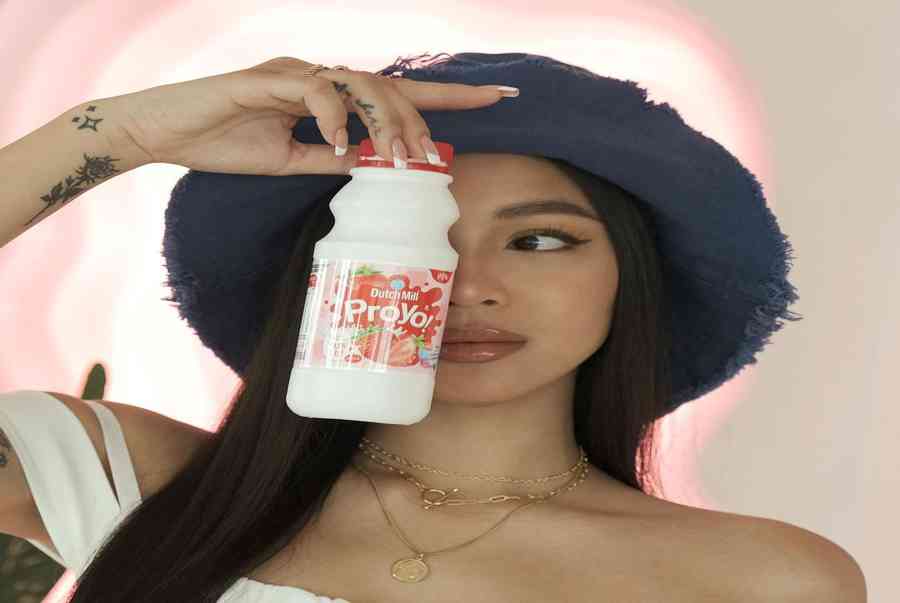 17 Cách chụp ảnh selfie tự sướng đẹp và ấn tượng nhất