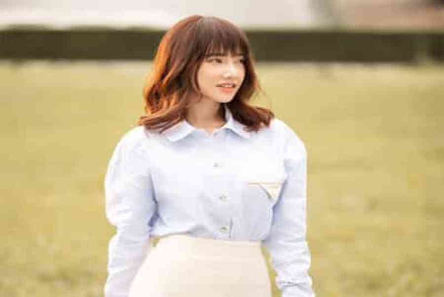 10 Kiểu tóc xoăn lơi đẹp trẻ trung nhất năm 2022 » Festival Fashion