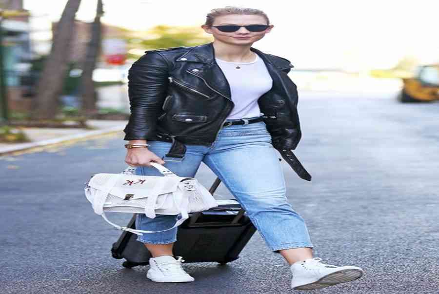 Cách phối quần jean với áo thun trắng đẹp như sao | Thoitrangviet247