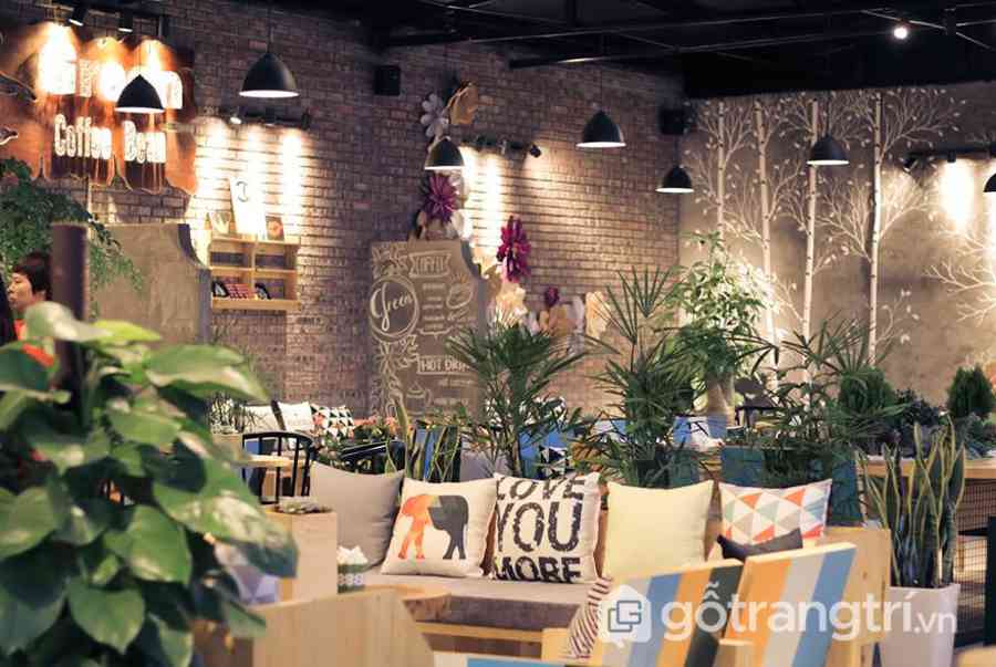 Quán cafe không gian xanh – Thiết kế phong cách đan xen với cây xanh