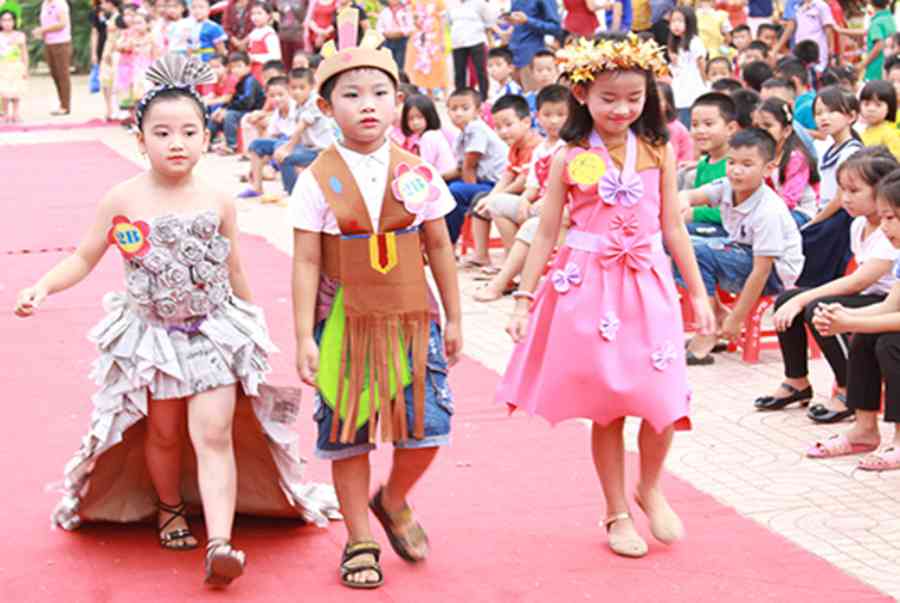 11 Cách làm trang phục từ phế liệu độc đáo, sáng tạo, dễ làm