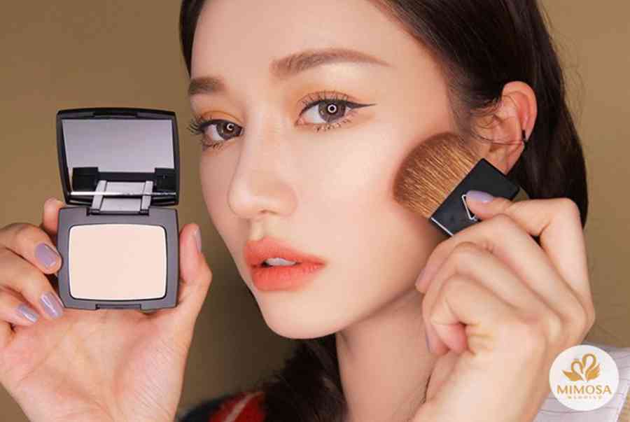 TOP 5+ Kiểu Trang Điểm Cô Dâu Nhẹ Nhàng Tự Nhiên Đẹp Nhất 2021