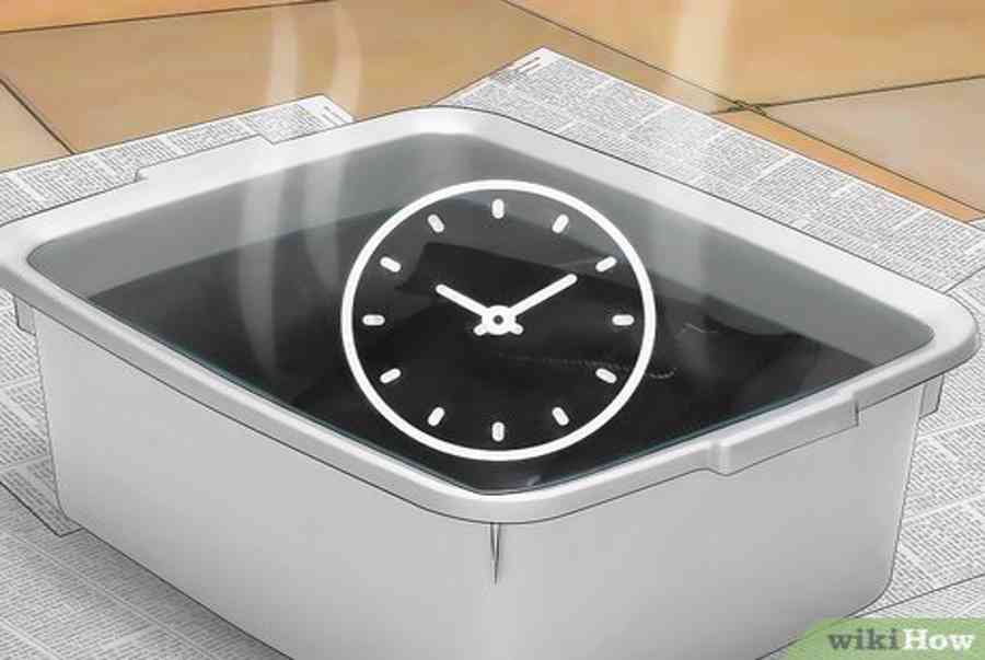 Cách khác phục áo đen bạc màu