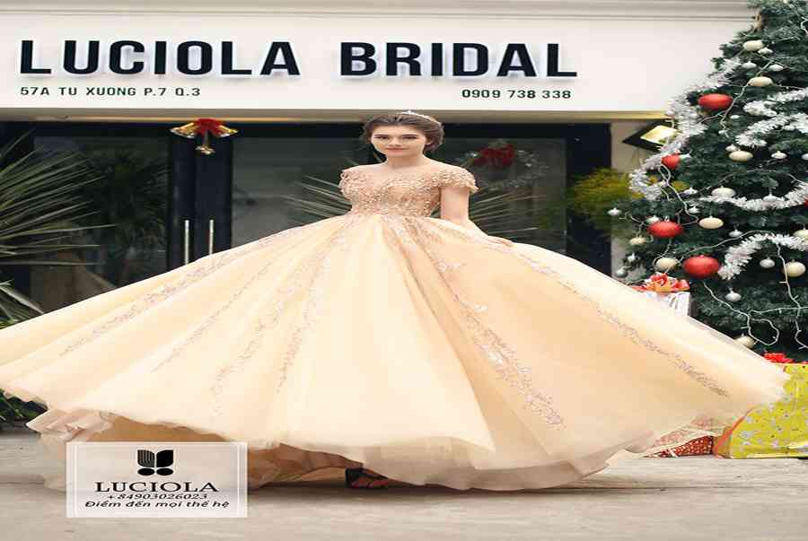 Top 10 địa chỉ may áo dài cưới đẹp tphcm