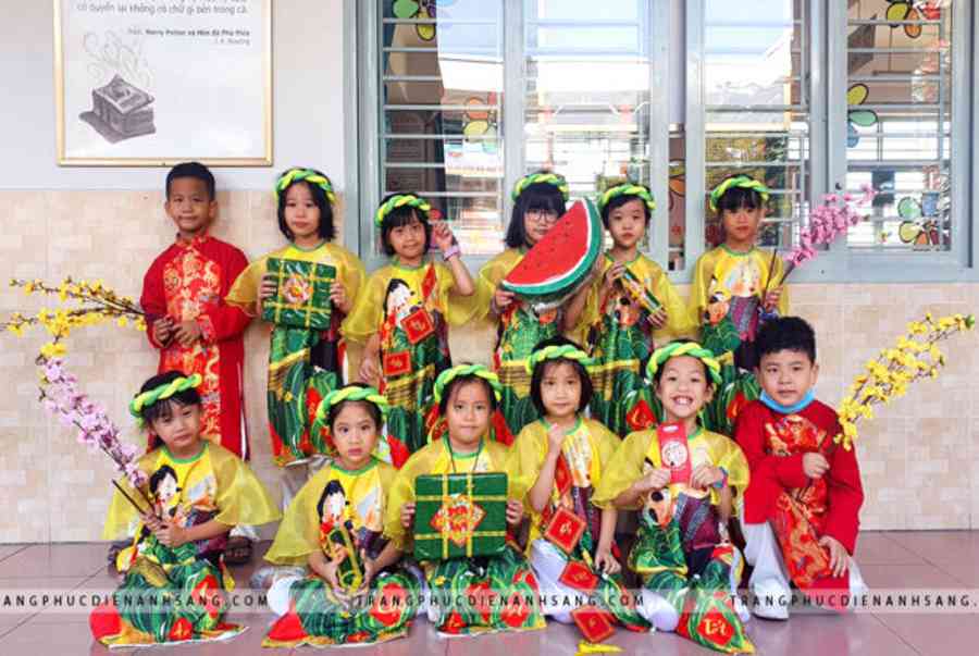 Cho thuê áo dài quận 6 tphcm mẫu mã đa dạng – Trang Phục Biểu Diễn Ánh Sáng